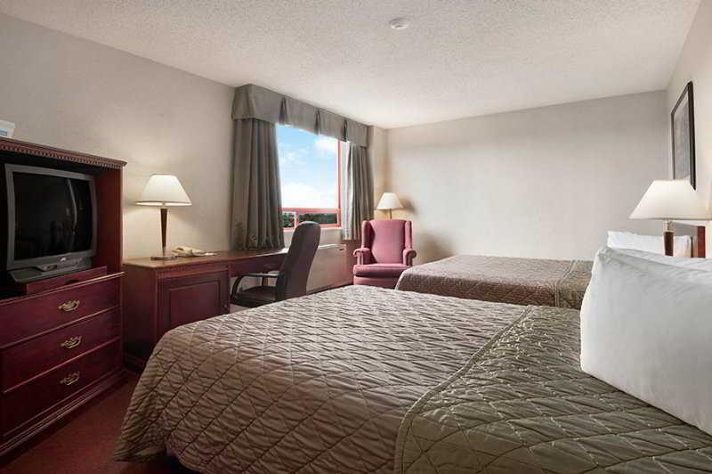 Travelodge Hotel By Wyndham Vancouver Airport Richmond Dış mekan fotoğraf